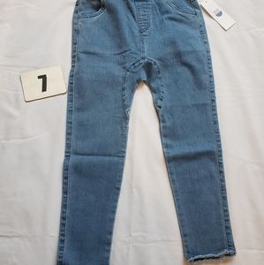 New DotDotSmile size 7 distressed bottom jeans